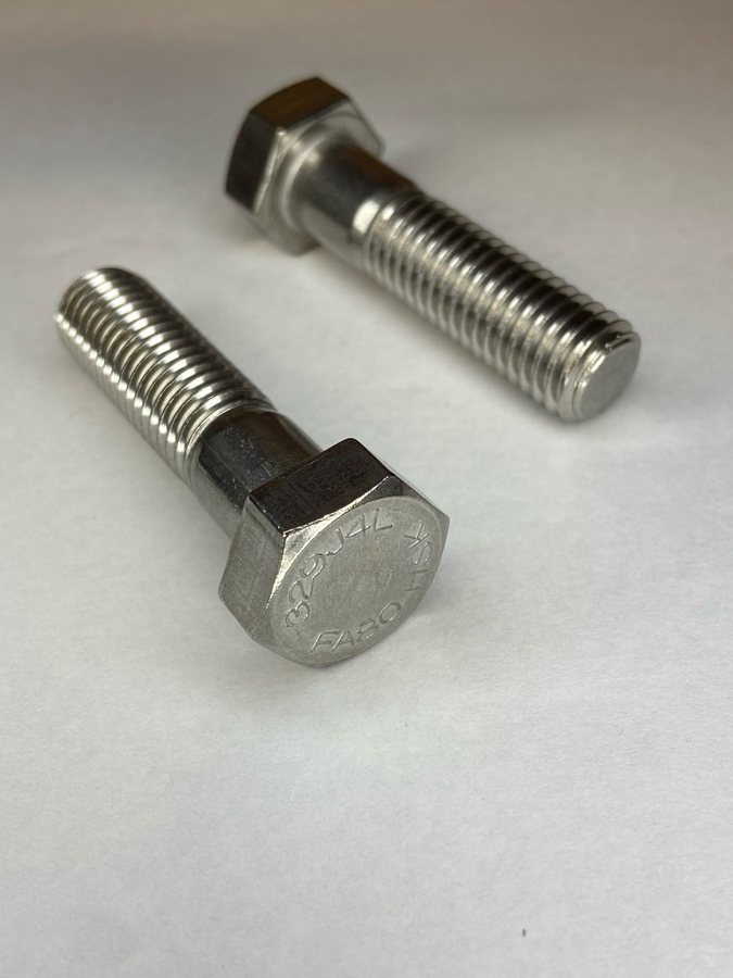 SUS329J4Lのねじ